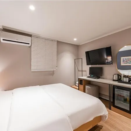No25 Hotel